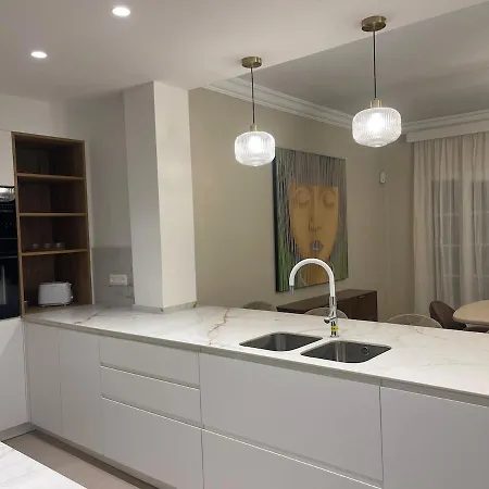Luxury Estefania Apartamento *