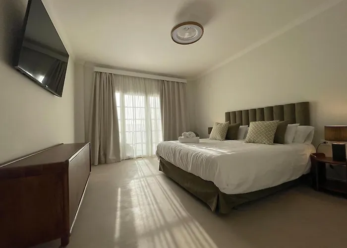 Luxury Estefania Чайофа